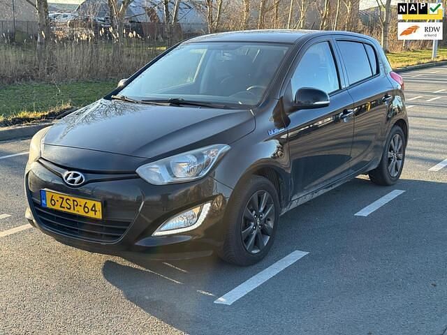 Occasion Hyundai i20 GO! 86 PK (63 kW) 2015 Zwart Hatchback