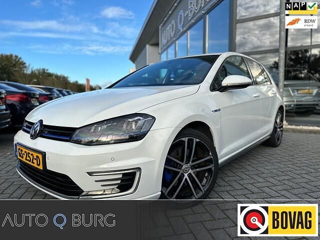 Wit Gebruikt 2015 VW Golf VII GTE Hatchback | € 9.950 (Goede deal) - Afbeelding 1/4