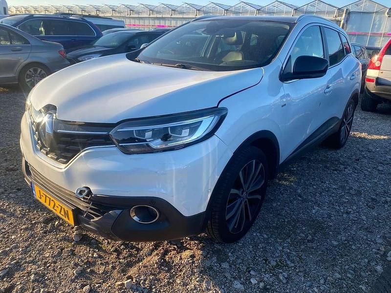 Wit Gebruikt 2016 Renault Kadjar Bose Edition SUV | € 6.309 (Super prijs) - Afbeelding 1/4