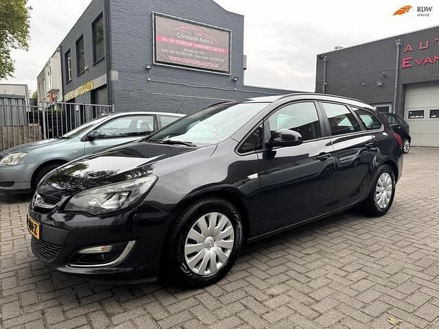 Zwart Gebruikt 2012 Opel Astra Business Stationwagen | € 2.350 (Eerlijke prijs) - Afbeelding 1/4