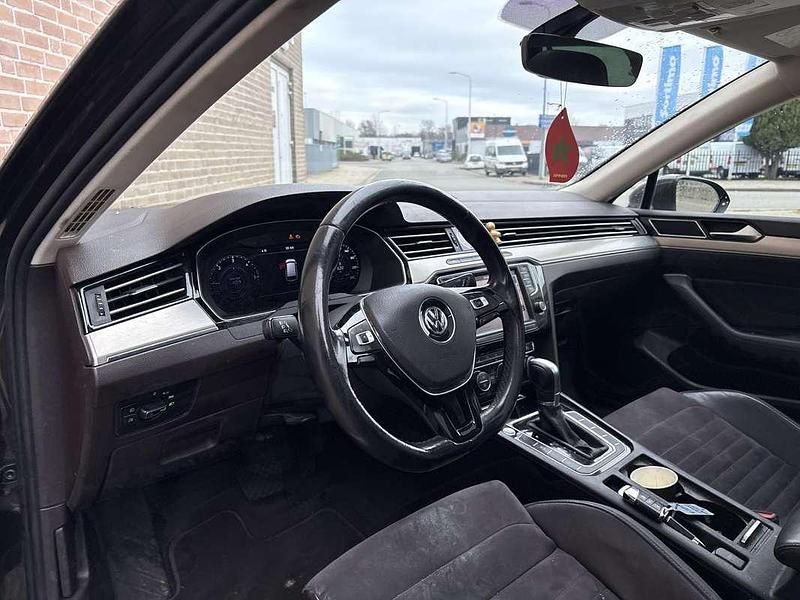 Occasion VW Passat 120 PK (88 kW) 2017 Bruin Stationwagen