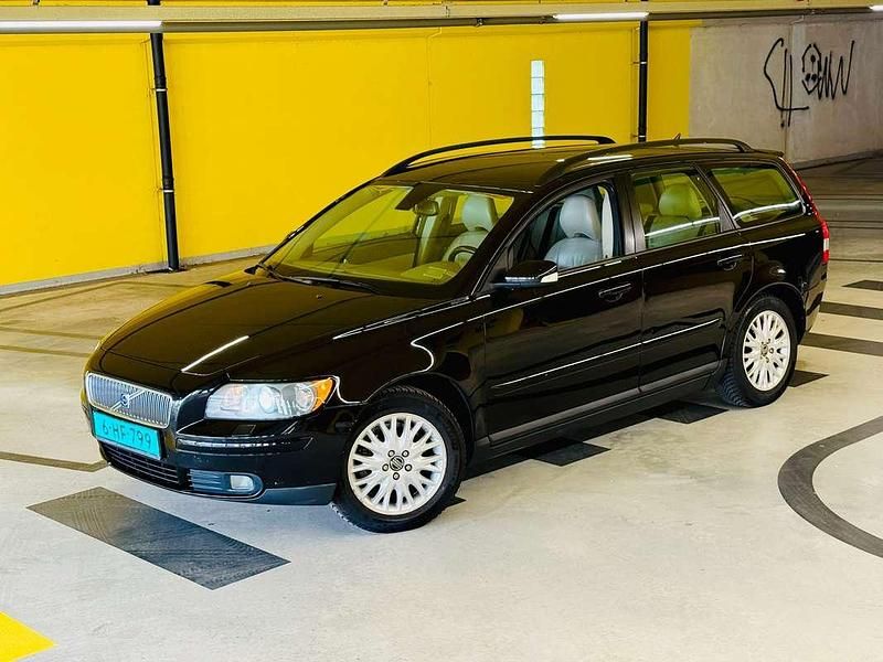 Zwart Gebruikt 2004 Volvo V50 Stationwagen | € 3.950 (Iets duurder) - Afbeelding 1/4