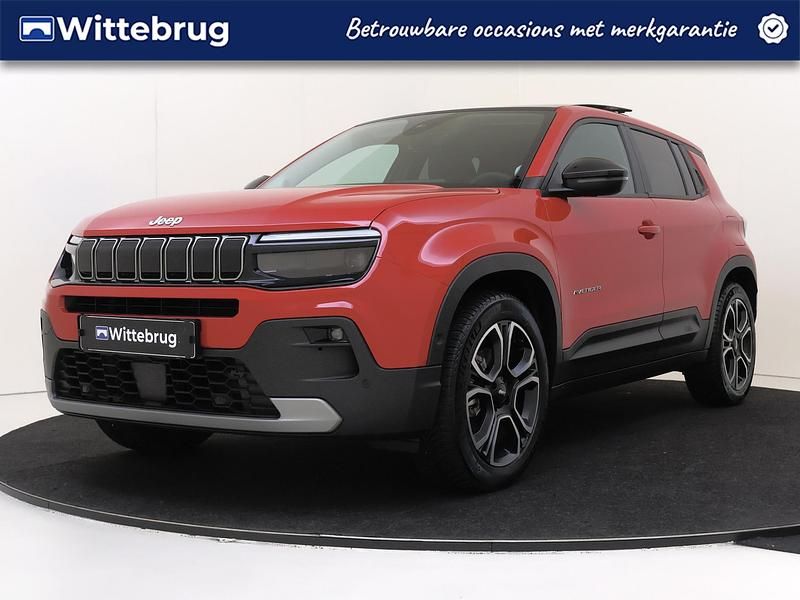 Rood Gebruikt 2024 Jeep Avenger EV Summit SUV | € 28.925 (Iets duurder) - Afbeelding 1/3