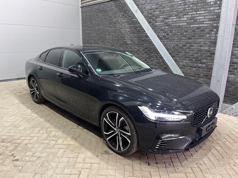 Zwart Gebruikt 2024 Volvo S90 Ultimate Sedan | € 47.800 (Iets duurder) - Afbeelding 1/1