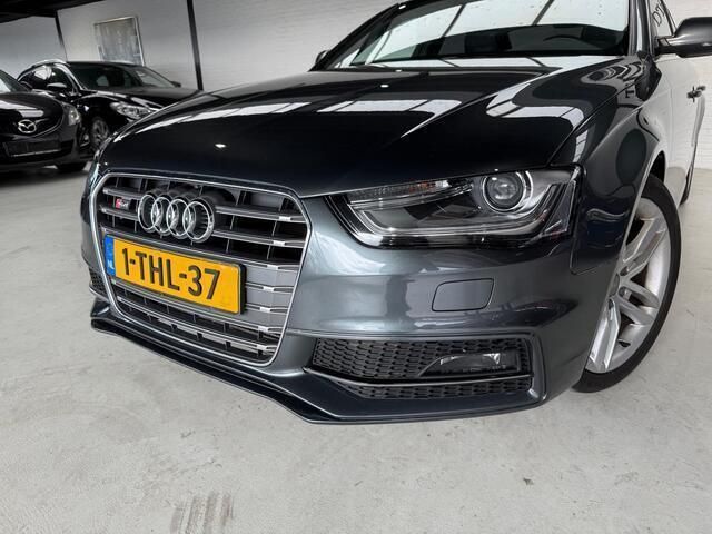 Occasion Audi A4 Business 170 PK (125 kW) 2014 Grijs Sedan