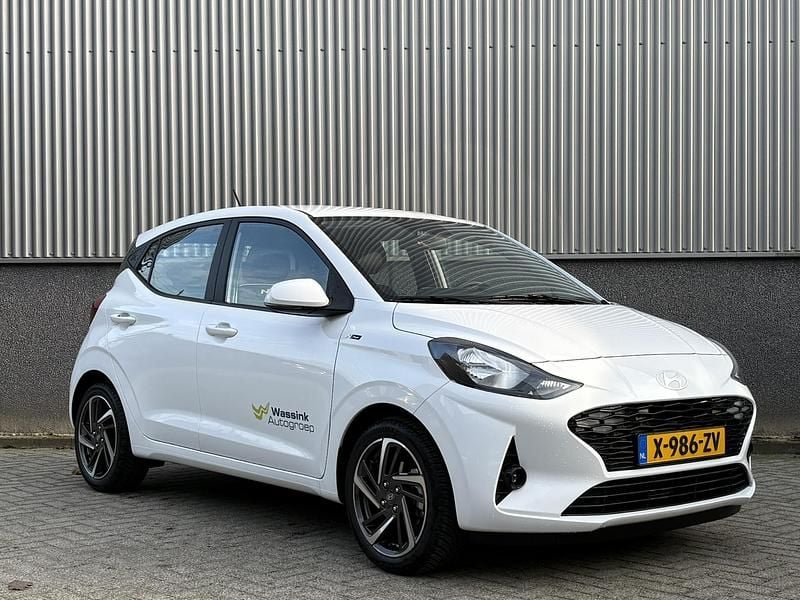 Occasion Hyundai i10 Edition 67 PK (49 kW) 2024 Wit Hatchback