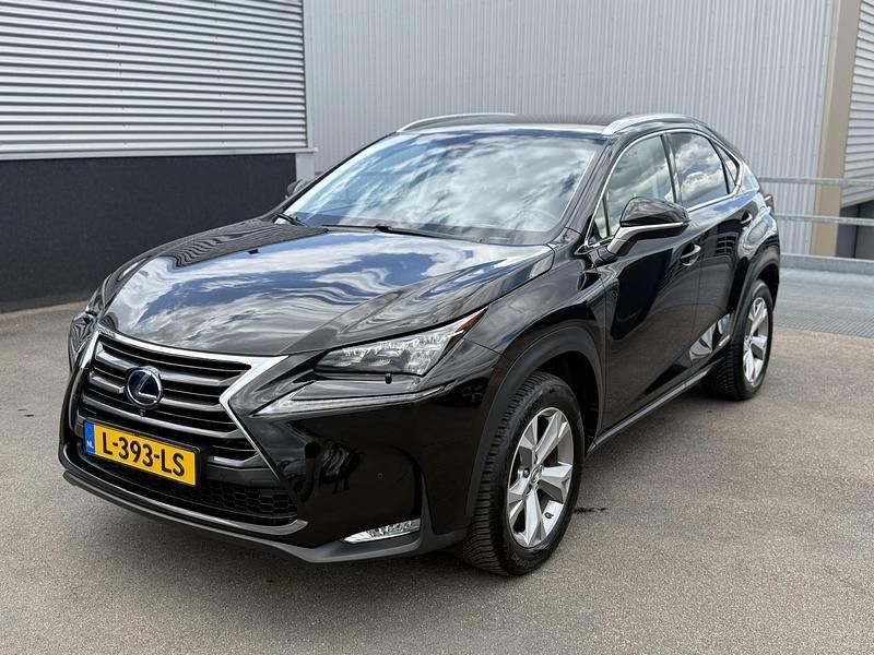 Occasion Lexus NX300h President Line 197 PK (144 kW) 2015 Zwart SUV