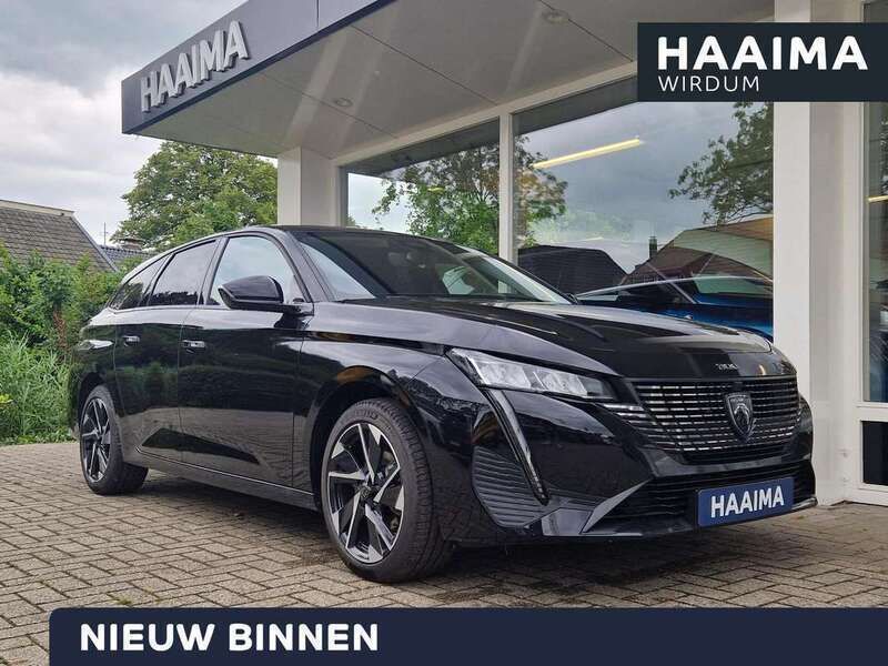 Zwart, metallic lak Gebruikt 2024 Peugeot 308 Allure Stationwagen | € 28.950 (Super prijs) - Afbeelding 1/4