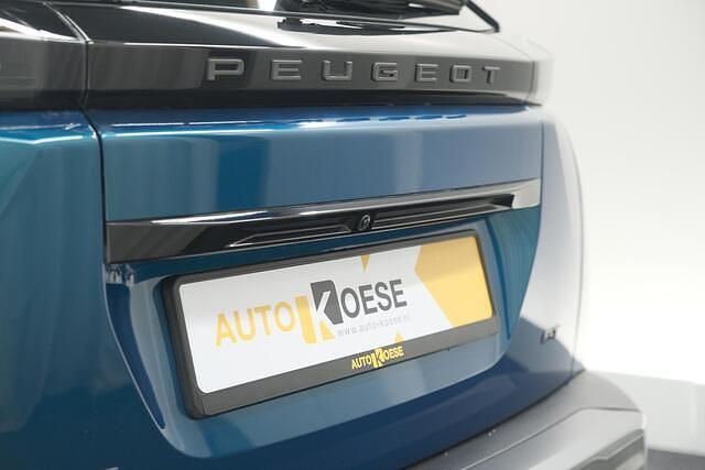 Nieuw Peugeot e-2008 GTi 100 kW (136 PK) 2025 Blauw SUV