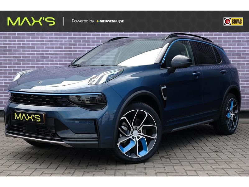 Blauw, metallic lak Gebruikt 2022 Lynk & Co 01 SUV | € 23.899 (Eerlijke prijs) - Afbeelding 1/4