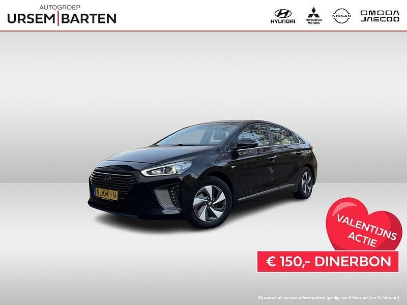 Zwart Occasion 2017 Hyundai Ioniq Premium Hatchback | € 12.930 (Eerlijke prijs) - Afbeelding 1/4
