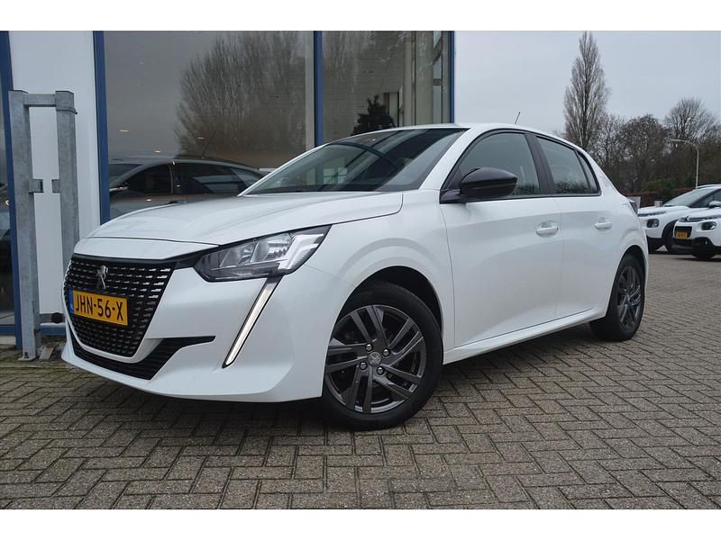 Wit Occasion 2022 Peugeot 208 Active Hatchback | € 12.500 (Eerlijke prijs) - Afbeelding 1/4