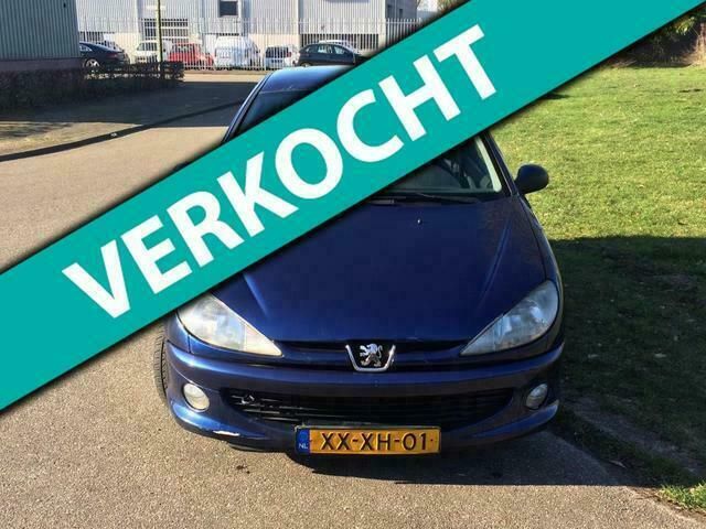 Blauw Gebruikt 1999 Peugeot 206 Hatchback | € 850 (Eerlijke prijs) - Afbeelding 1/4