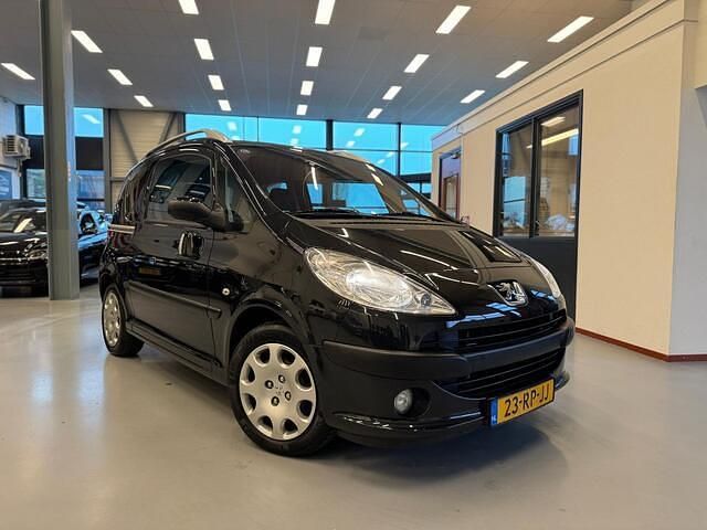Occasion Peugeot 1007 73 PK (53 kW) 2005 Zwart MPV
