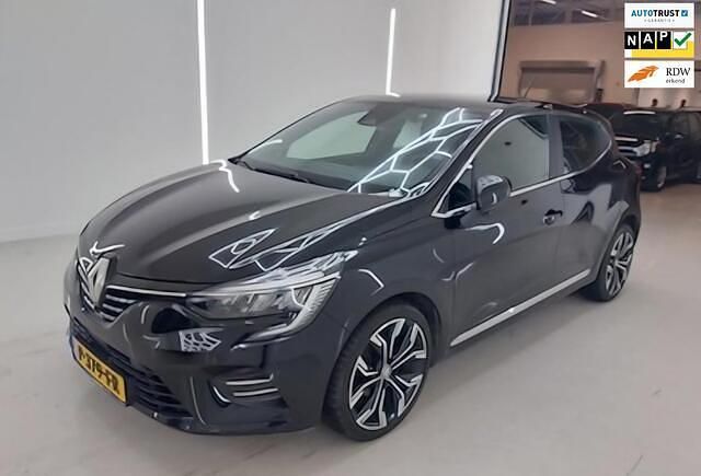 Occasion Renault Clio V Intens 91 PK (66 kW) 2022 Zwart (metallic) Hatchback
