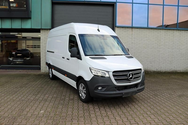 Wit Gebruikt 2023 Mercedes Sprinter Van | € 55.750 (Duur) - Afbeelding 1/4
