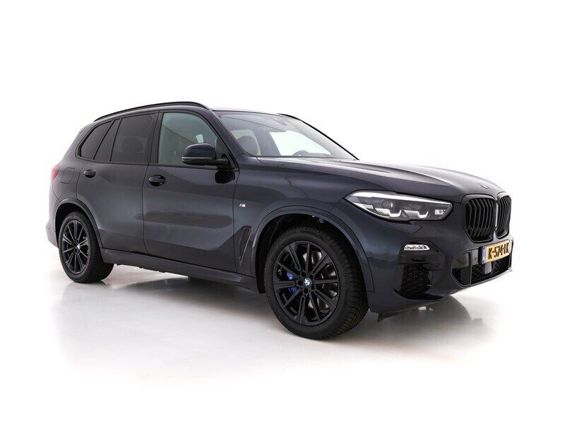 Zwart Gebruikt 2021 BMW X5 Executive SUV | € 41.945 (Eerlijke prijs) - Afbeelding 1/4