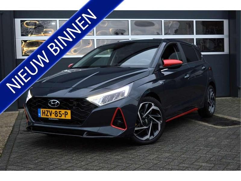 Grijs Gebruikt 2021 Hyundai i20 N Line Hatchback | € 19.300 (Eerlijke prijs) - Afbeelding 1/4