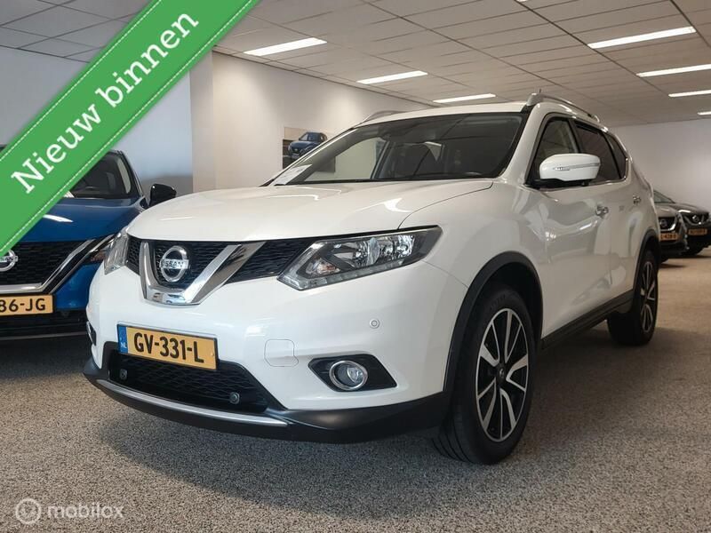 Wit Gebruikt 2015 Nissan X-Trail SUV | € 15.450 (Eerlijke prijs) - Afbeelding 1/4