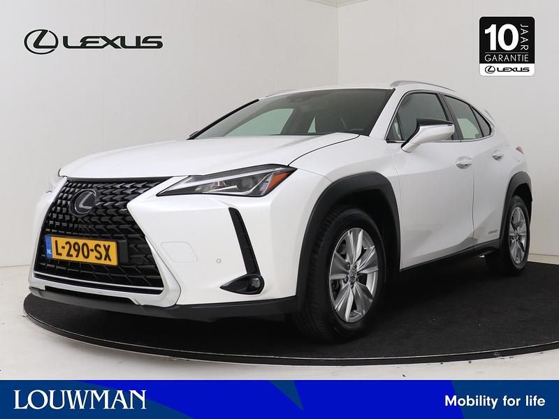 Wit Gebruikt 2020 Lexus UX Business Edition SUV | € 27.450 (Eerlijke prijs) - Afbeelding 1/4