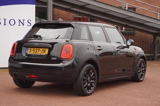 Occasion Mini ONE Pepper 102 PK (75 kW) 2019 Zwart Hatchback