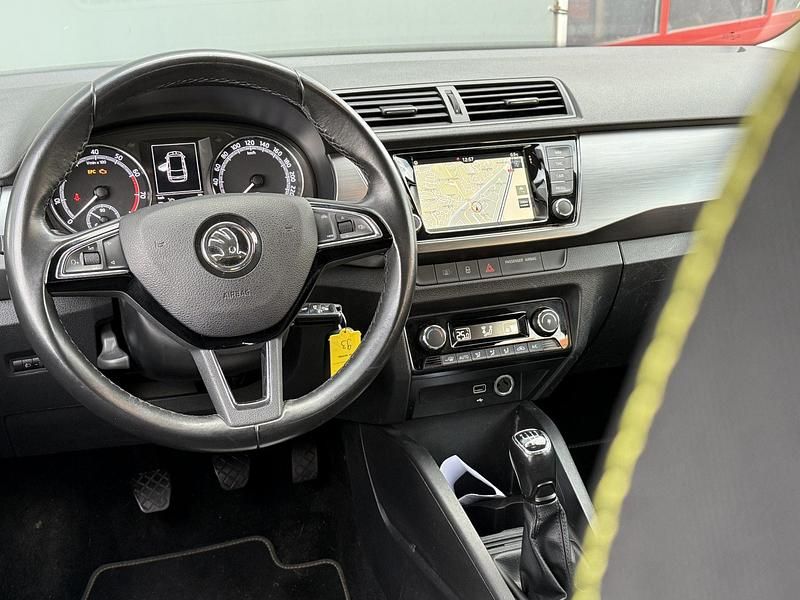 Occasion Skoda Fabia Business Line 97 PK (71 kW) 2020 Grijs (metallic) Stationwagen