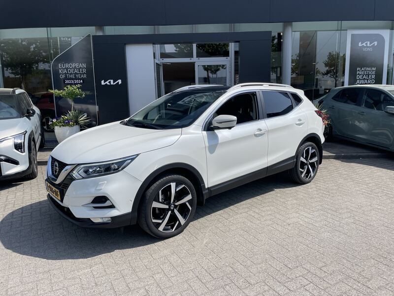 Wit Gebruikt 2019 Nissan Qashqai Tekna SUV | € 20.445 (Iets duurder) - Afbeelding 1/4