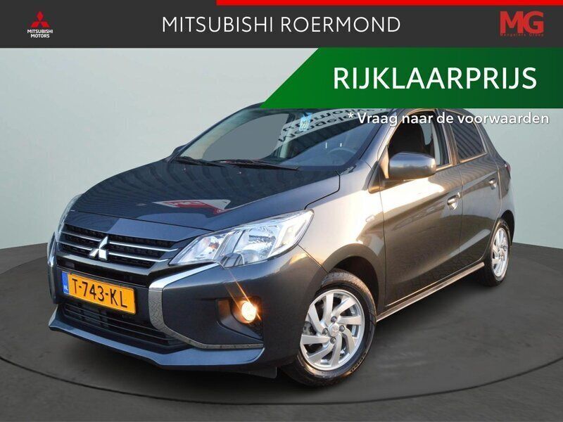 Grijs Gebruikt 2023 Mitsubishi Space Star Hatchback | € 16.950 (Duur) - Afbeelding 1/4