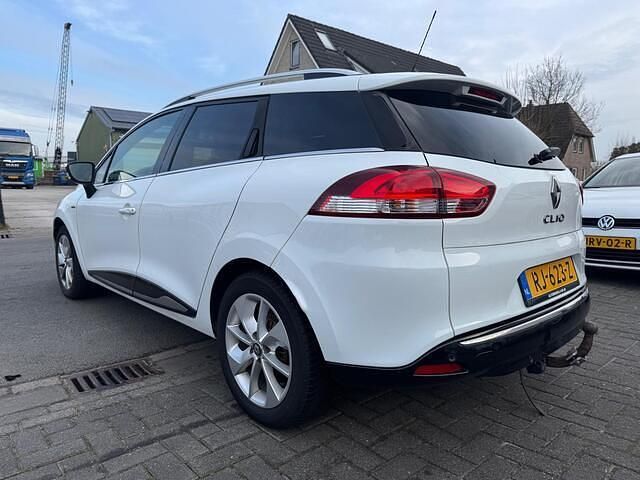 Occasion Renault Clio GrandTour LIMITED 90 PK (66 kW) 2017 Wit Stationwagen