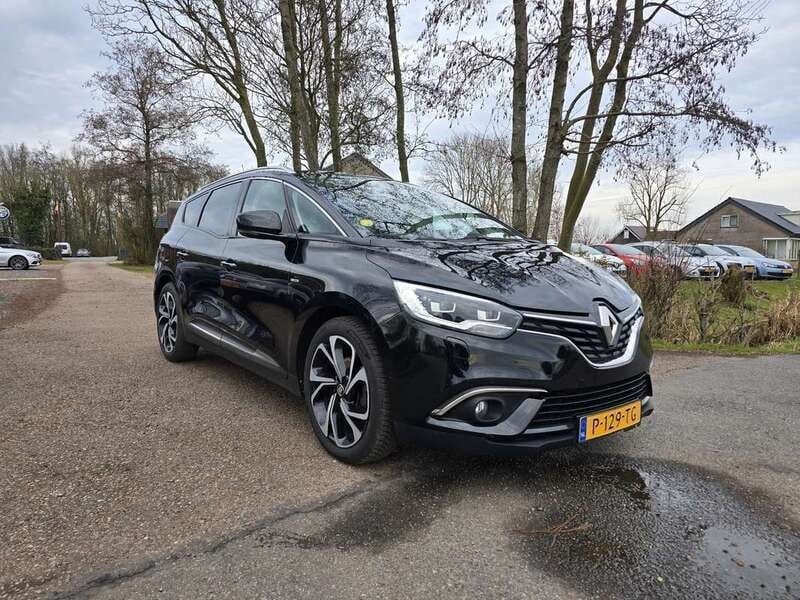 Zwart Gebruikt 2017 Renault Scénic IV Bose Edition MPV | € 13.250 - Afbeelding 1/4