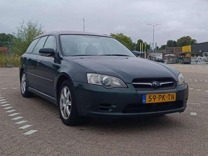 Groen Gebruikt 2004 Subaru Legacy Stationwagen | € 2.400 - Afbeelding 1/4