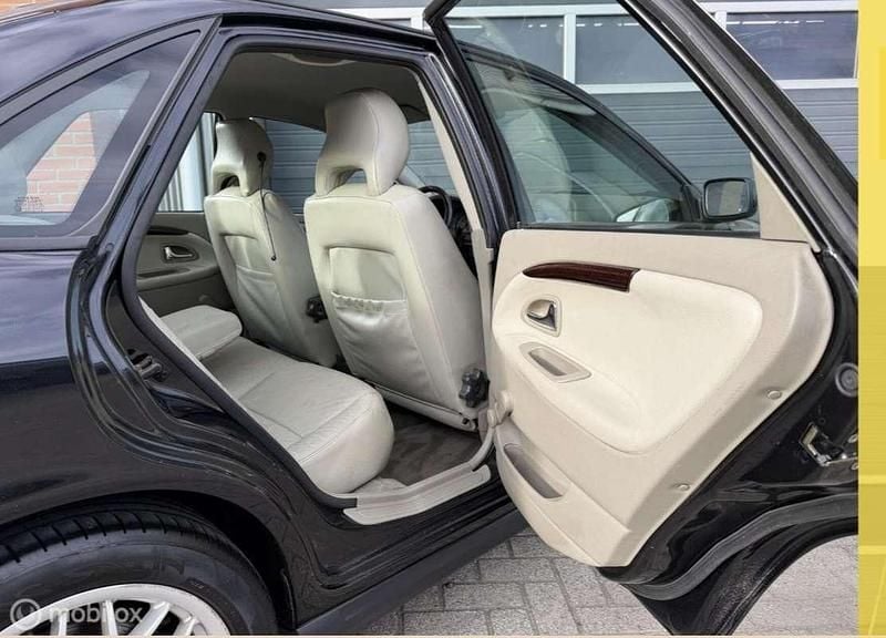 Occasion Volvo S40 Dynamic 136 PK (100 kW) 2001 Zwart Sedan