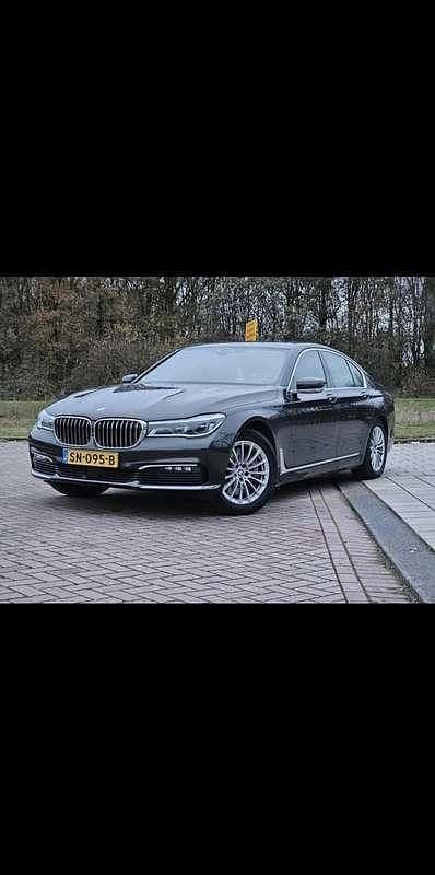 Gebruikt 2018 BMW 750 Sedan | € 38.500 (Super prijs) - Afbeelding 1/4