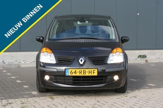 Zwart Gebruikt 2005 Renault Modus Luxe MPV | € 2.499 (Eerlijke prijs) - Afbeelding 1/4