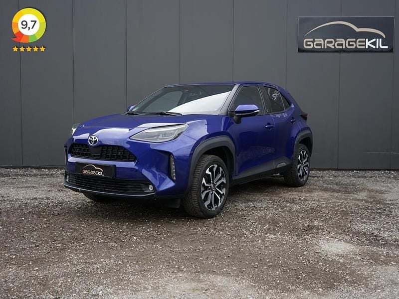 Blauw Gebruikt 2022 Toyota Yaris Cross Team SUV | € 25.390 (Eerlijke prijs) - Afbeelding 1/4