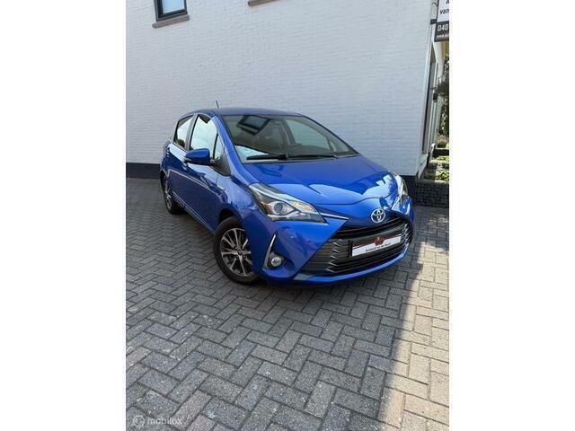 Blauw Gebruikt 2018 Toyota Yaris Edition Hatchback | € 16.495 (Eerlijke prijs) - Afbeelding 1/4