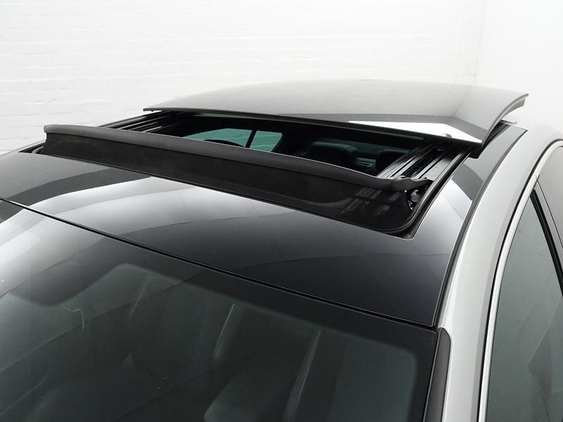 Occasion VW Passat Comfortline 204 PK (150 kW) 2015 Grijs metallic Sedan