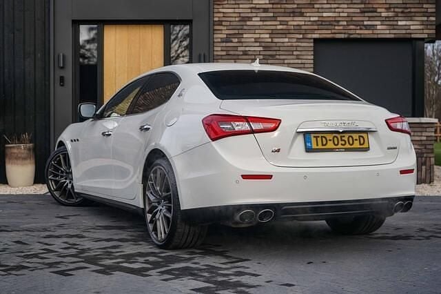 Occasion Maserati Ghibli 411 PK (302 kW) 2014 Wit (metallic) Sedan