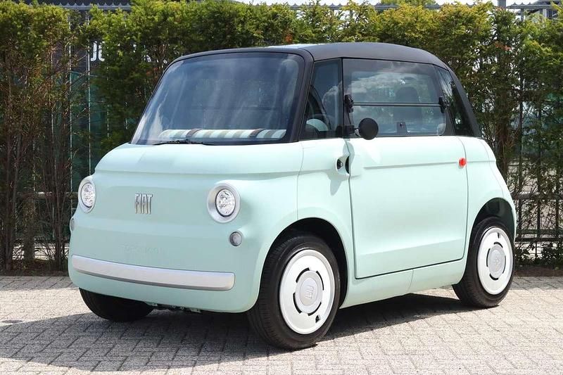 Blauw Nieuw 2025 Fiat Topolino Basis Hatchback | € 9.850 - Afbeelding 1/4