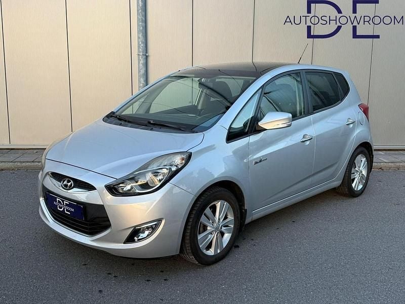 Grijs Gebruikt 2012 Hyundai ix20 Hatchback | € 7.450 (Eerlijke prijs) - Afbeelding 1/4