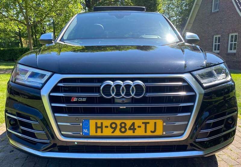 Zwart Gebruikt 2018 Audi SQ5 SUV | € 44.900 (Eerlijke prijs) - Afbeelding 1/4