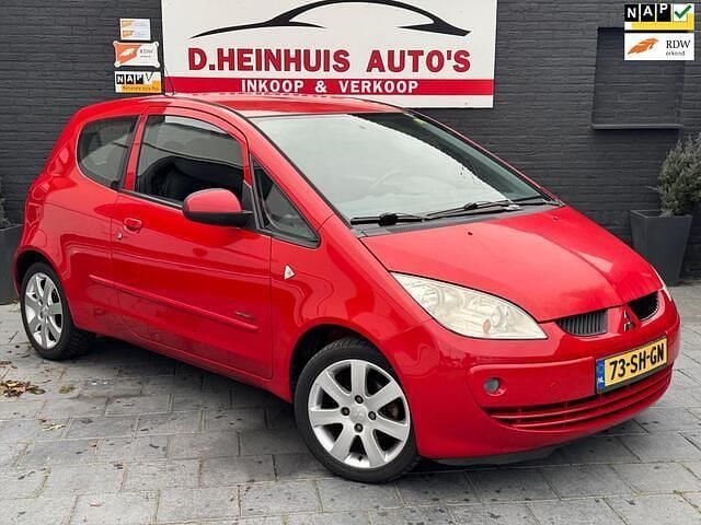 Rood Gebruikt 2006 Mitsubishi Colt Hatchback | € 1.450 (Goede deal) - Afbeelding 1/4