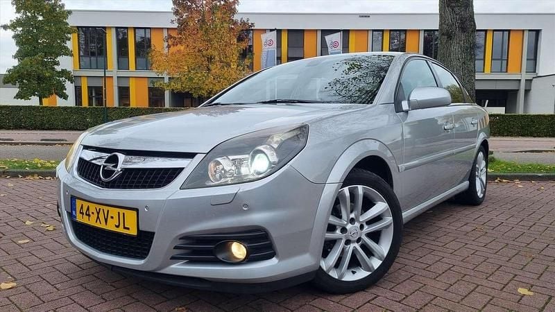 Occasion Opel Vectra GTS Sport 155 PK (114 kW) 2007 Grijs Hatchback