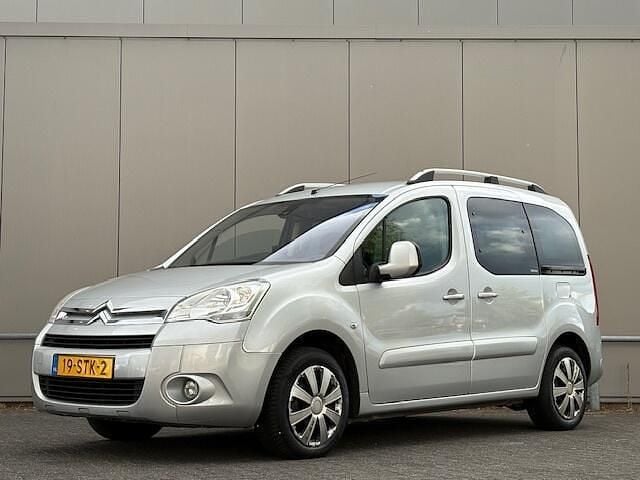 Grijs Gebruikt 2011 Citroën Berlingo MPV | € 3.750 (Goede deal) - Afbeelding 1/4