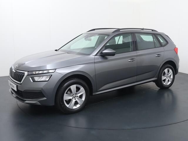 Grijs Gebruikt 2023 Skoda Kamiq Ambition SUV | € 19.840 (Goede deal) - Afbeelding 1/4
