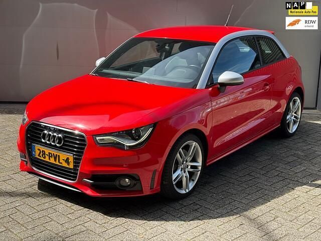 Rood, metallic lak Gebruikt 2011 Audi A1 S-Line Hatchback | € 8.949 (Goede deal) - Afbeelding 1/4