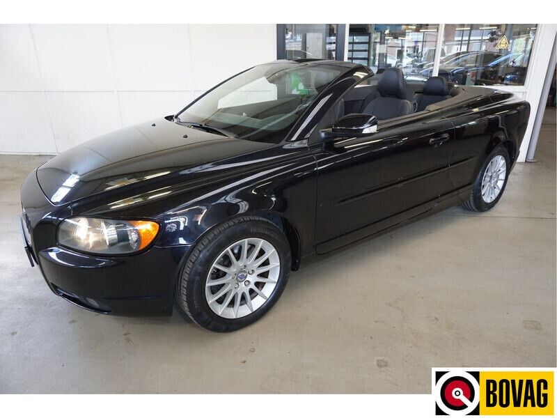 Zwart Gebruikt 2006 Volvo C70 Summum Cabriolet | € 9.950 (Eerlijke prijs) - Afbeelding 1/4
