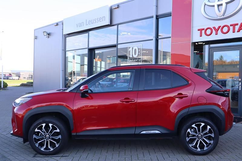 Occasion Toyota Yaris Cross 116 PK (85 kW) 2024 Rood SUV