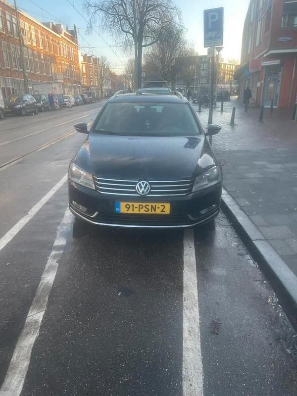 Occasion 2011 VW Passat Stationwagen | € 3.600 (Super prijs) - Afbeelding 1/4