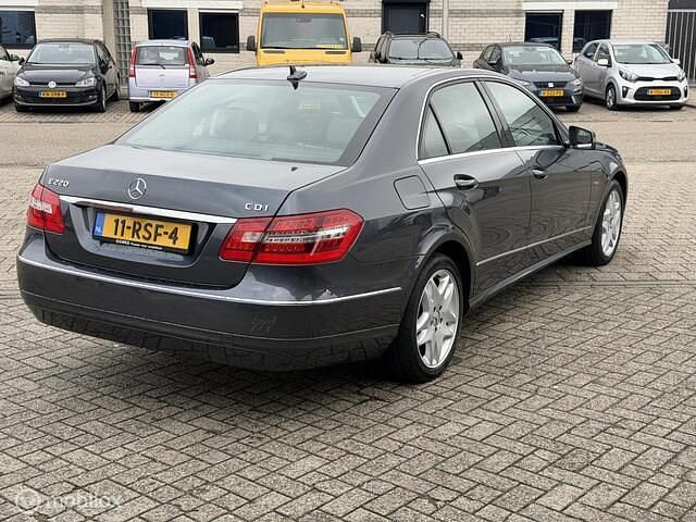 Occasion Mercedes E220 Avantgarde 170 PK (125 kW) 2011 Grijs Sedan